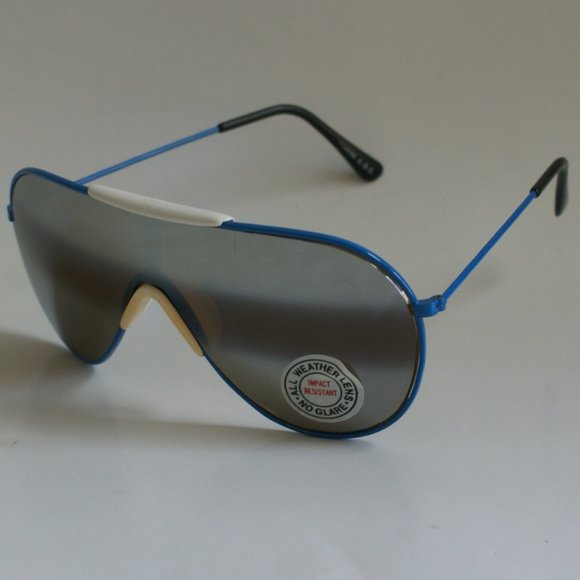 True Vintage Classic Sports Aviator all weather lens sunglasses - Picture 2 of 4